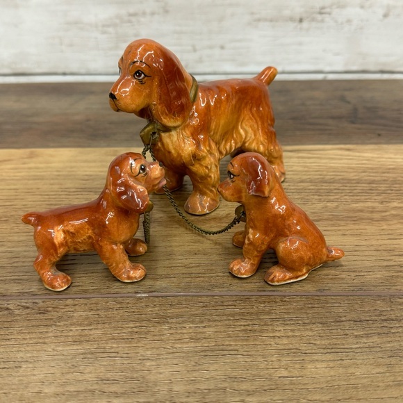 Vintage Ceramic Cocker Spaniel Mother Doggy With Chain Leashed Puppies Figurine - Picture 2 of 7